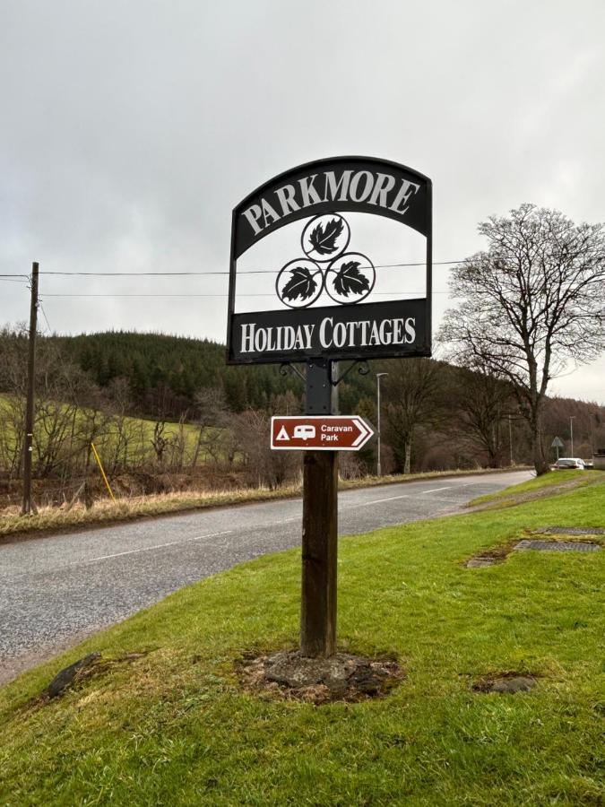 Parkmore Holiday Cottages Dufftown Exterior foto